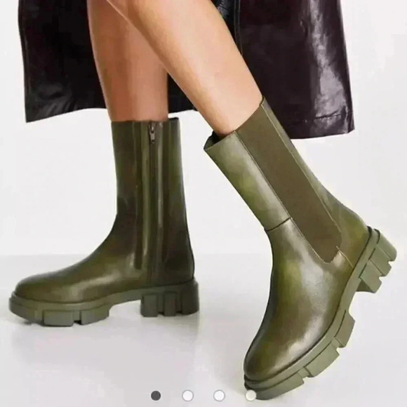 Free People Brooks Chelsea Boot New without box - Picture 2 of 5